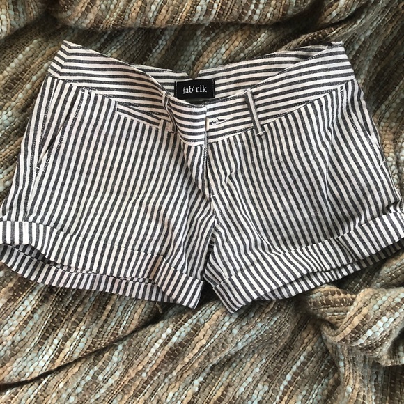 fab'rik Pants - NWOT Fabrik Pinstripe Shorts